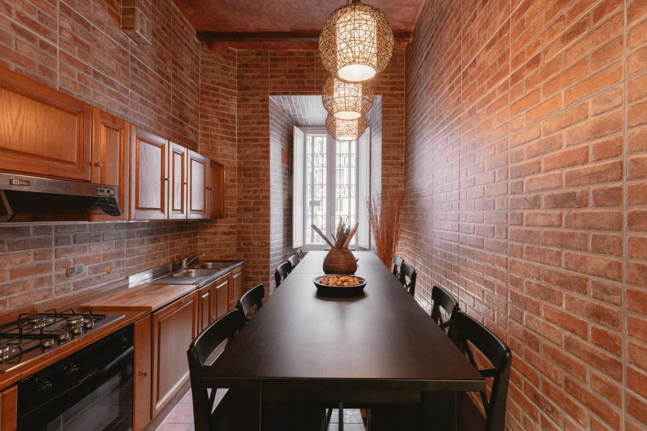 ローマCharme Luxury Flat Campo Dei Fioriアパートメント エクステリア 写真